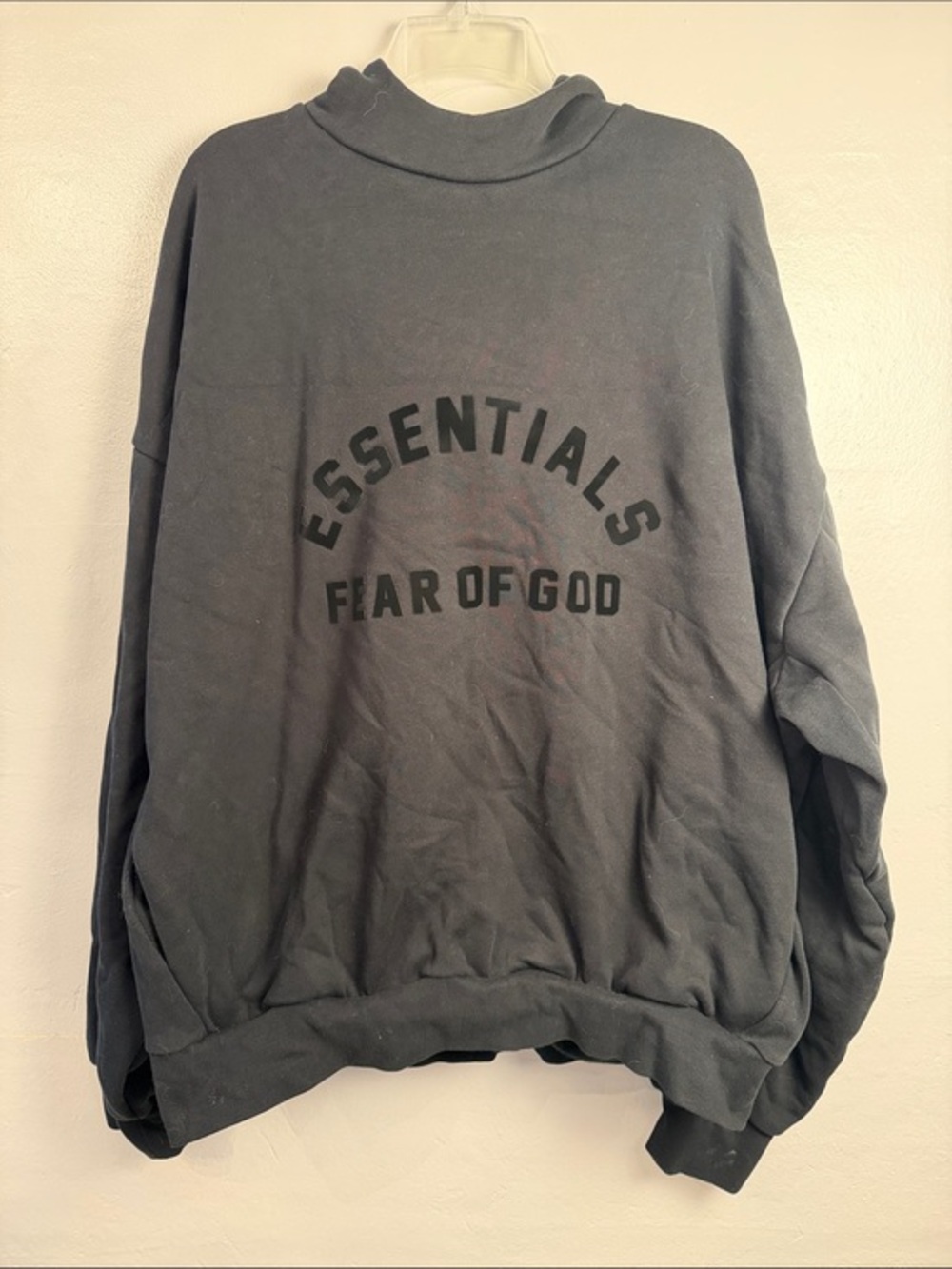 Fear of God Essentials arch logo jet Black  pullover hoodie size Xlarge